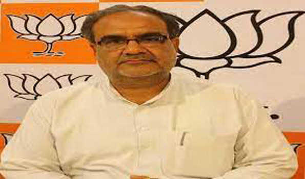 विपक्ष नहीं चाहता कि यूपी में निवेश हो: चौधरी