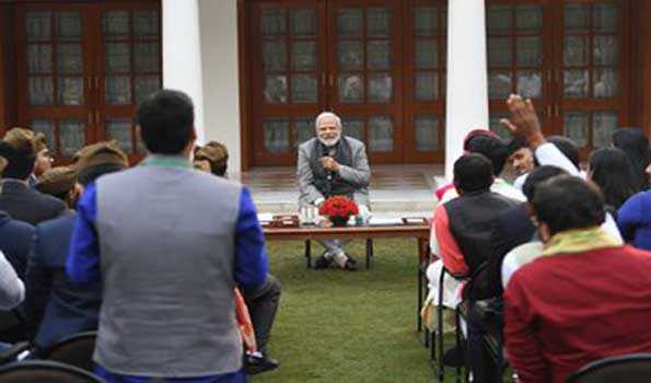 मोदी ने बोस सम्मान समारोह के लिए चुने गए युवाओं से बातचीत की