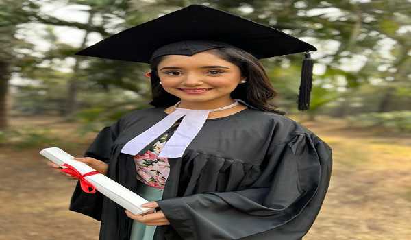 Durga Aur Charu’: 10 yr leap brings a fresh twist