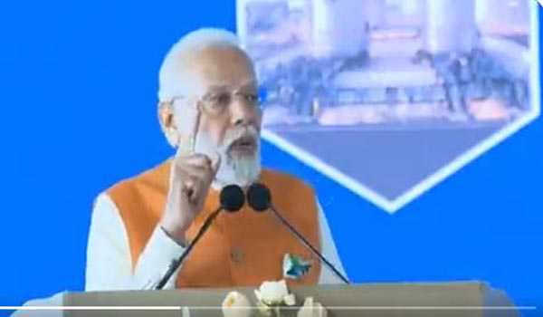 मोदी ने तेलंगाना में चुनावी बिगुल फूंका