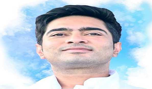Abhishek Tears into BJP before 'Dilli Cholo' prog