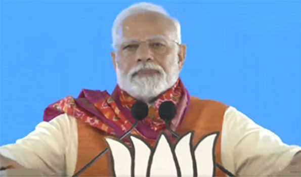 केंद्र किसानों के कल्याण के लिए प्रतिबद्ध: मोदी