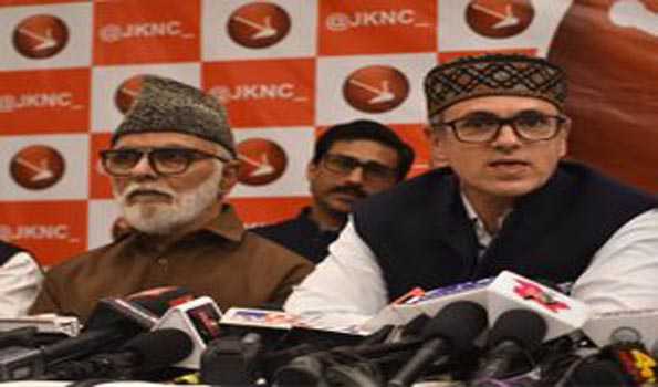 भाजपा कश्मीर में विधानसभा चुनाव कराने से डर रही है: उमर