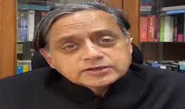 हमास की निंदा, पर फिलिस्तीनियों का सम्मान भी जरूरी : थरूर