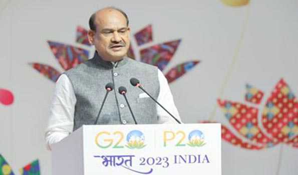 हरित ऊर्जा, डिजिटल परावर्तन और महिला नीत विकास विश्व में बहुत बड़े बदलाव का वाहक बनेगा:बिरला
