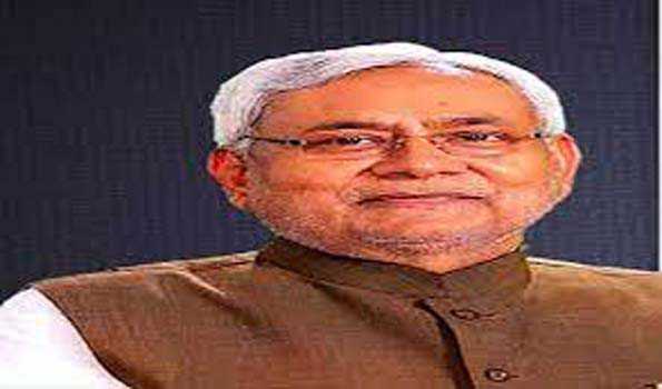 उद्योग और निवेश की नीतियों का अनुश्रवण और संचालन ठीक से हो : नीतीश
