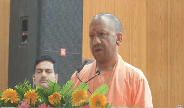 उत्तर प्रदेश में नौकरी व रोजगार की कोई कमी नहीं :योगी
