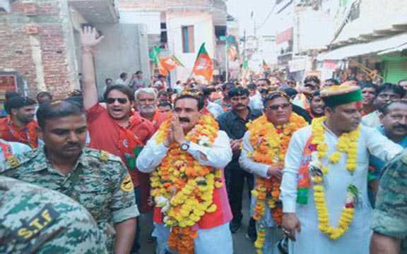 कांग्रेस विकास से ध्यान भटकाने फैला रही है भ्रम: नरोत्तम