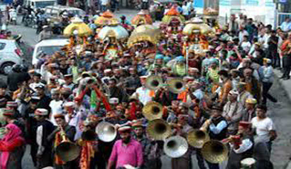 देवताओं का महाकुंभ अंतरराष्ट्रीय कुल्लू दशहरा शुरू