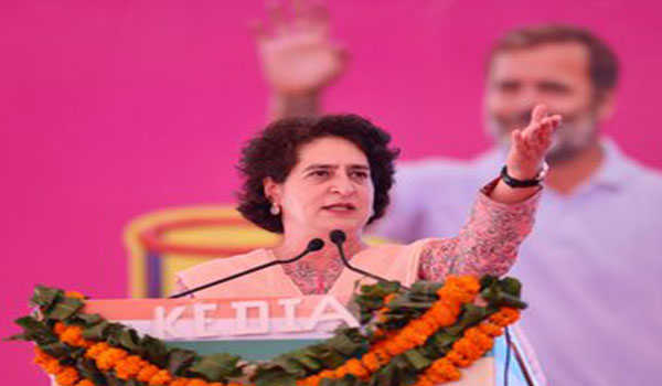 वोट मांगने नहीं, जागरुक करने आई हूं-प्रियंका