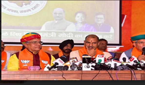 सपने नहीं हकीकत बुनते हैं, इसलिए हम मोदी को चुनते हैं-जोशी