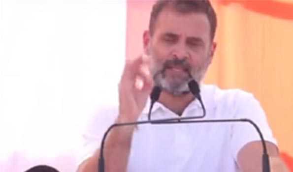 गरीबों की बजाय चुनिन्दा पूंजीपति मित्रों के लिए काम करती हैं मोदी सरकार – राहुल