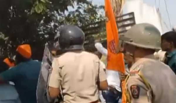 महाराष्ट्र में मराठा आरक्षण आंदोलन हुआ हिंसक