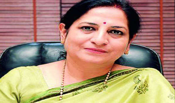 पश्चिमी-मध्य रेलवे की पहली महिला महाप्रबंधक शोभना ने कार्यभार संभाला