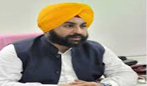 पंजाब सरकार अंतरराष्ट्रीय पंजाबी भाषा ओलम्पियाड करवाएगी: बैंस
