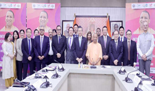 जापान के प्रतिनिधिमंडल ने योगी से की मुलाकात, निवेश के अवसरों पर चर्चा