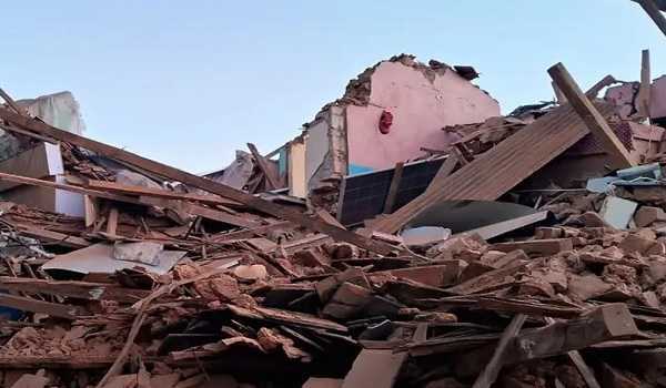 नेपाल में आए विनाशकारी भूकंप में 250 से ज्यादा लोग हताहत