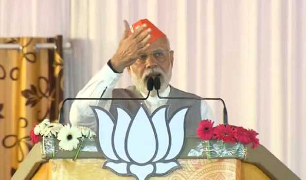 कांग्रेस के दोनों नेताओं के बीच का घमासान अपने-अपने बेटों के भविष्य के लिए : मोदी