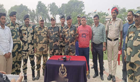 अमृतसर में दो पाकिस्तानी ड्रोन बरामद