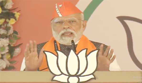 रिमोट से चलते हैं कांग्रेस अध्यक्ष, रिमोट चलने पर देते हैं सनातन को गाली : मोदी