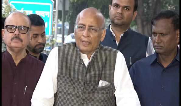 ईडी की मनमानी रोकने के लिए आयोग से लगाई गुहार: कांग्रेस