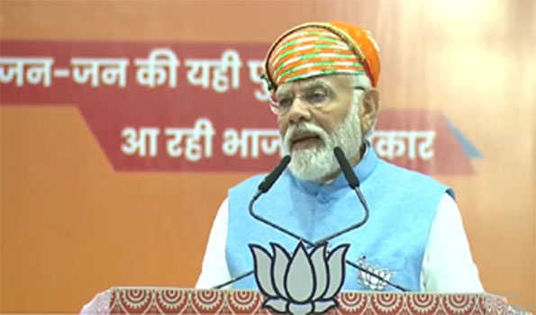 राजस्थान में महिलाएं खेत-खलिहान में जाने से डरने लगी है: मोदी