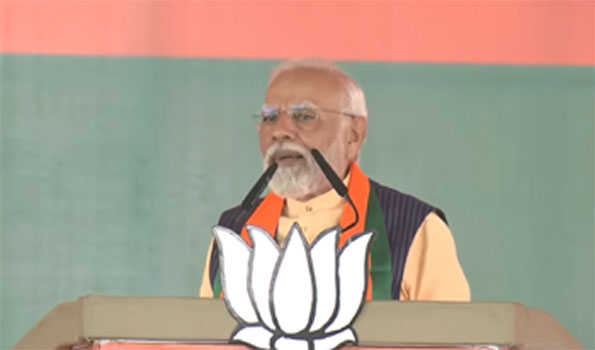 मध्यप्रदेश के अधिकारी-कर्मचारी कांग्रेस की धमकियों से ना डरें, भाजपा ही रहने वाली है: मोदी