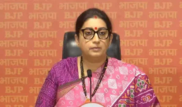 महिलाओं की उपलब्धियों पर आकाशवाणी पर शो करेंगी स्मृति ईरानी