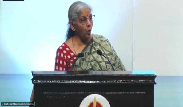 2027 तक जापान और जर्मनी को पछाड़ भारत तीसरी बड़ी अर्थव्यवस्था बनने की राह पर: सीतारमण