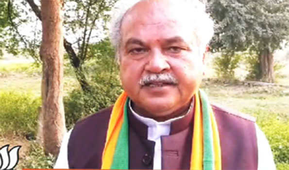 कार्यकर्ता स्वयं को प्रत्याशी मानकर बूथ जीतने के संकल्प को लेकर कार्य करें: तोमर