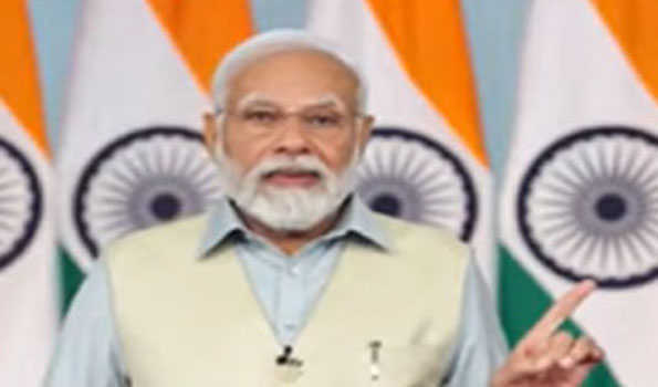 मोदी ने धामी से दूरभाष पर ली क्षतिग्रस्त टनल में फंसे मजदूरों की जानकारी