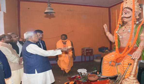 राजगीर में महाराज जरासंध की प्रतिमा स्थापना का कार्य छह माह में हो पूर्ण : नीतीश