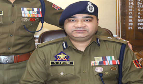 खुफिया प्रयासों में तेजी लाकर आतंकवाद विरोधी तंत्र को मजबूत करें: आईजीपी कश्मीर