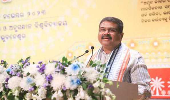ओडिशा के 26 ‘विश्वकर्मा गुरुओं’ को सम्मानित किया धर्मेंद्र प्रधान ने