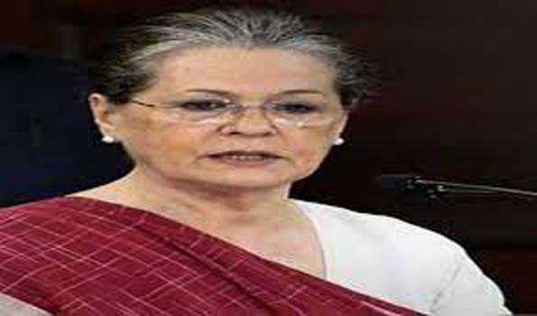 तेलंगाना में परिवर्तन के लिये कांग्रेस को चुनने का सोनिया ने किया आग्रह