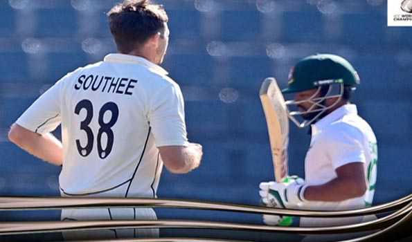 दूसरे टेस्ट की पहली पारी में न्यूजीलैंड ने बंगलादेश को 172 रन पर समेटा