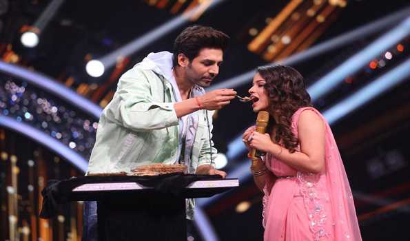 Indian Idol 13: Senjuti surprises Kartik Aaryan with his fav street food