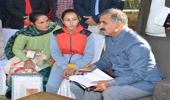 Govt to bear the cost of treatment of an 18-year-old girl suffering from a serious illness