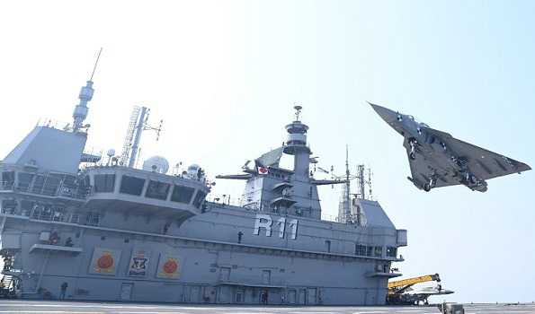 Maiden landing by MiG-29K on  INS Vikrant