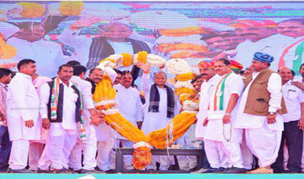 जोधपुर में लोगों ने गहलोत का जोरदार स्वागत कर बजट घोषणाओं पर जताया आभार