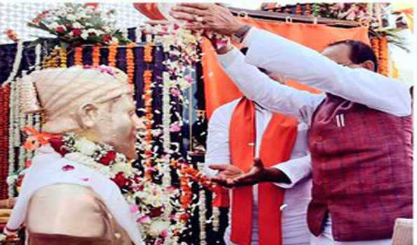 शिवराज का कमलनाथ पर छत्रपति शिवाजी महाराज की प्रतिमा को लेकर हमला