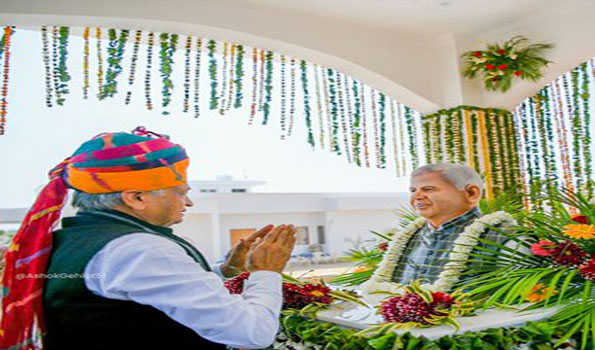 महंगाई से राहत देने के लिए बजट में 19 हजार करोड रू का राहत पैकेज की घोषणा: गहलोत
