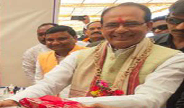 लाड़ली बहना योजना से महिलाएं होंगी सशक्त, बढ़ेगा आत्मसम्मान: शिवराज