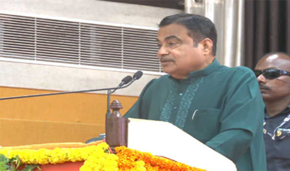 युवा शक्ति पूरा करेगी आत्मनिर्भर भारत के निर्माण का सपना: गडकरी