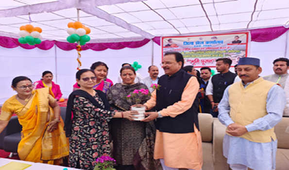 हल्द्वानी में रेखा आर्य ने किया फुटबाल मैदान का शिलान्यास