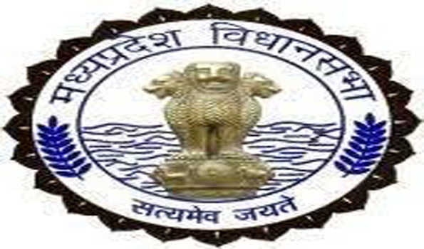 आदिवासी युवती मृत्यु मामले को लेकर हंगामा, कार्यवाही स्थगित