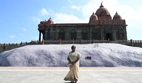 Prez Murmu visits Tiruvalluvar statue, Vivekananda Rock in Kanniyakumari