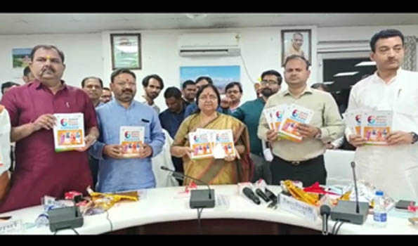 ओलावृष्टि से प्रभावित किसानों को पूरी राहत प्रदान करायी जाएगी: मौर्य