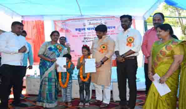जौनपुर में स्कूल चलो अभियान व संचारी रोग नियंत्रण अभियान का हुआ आगाज़