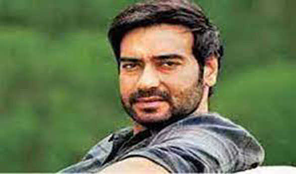 54 वर्ष के हुय अजय देवगन